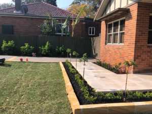 How to search for the best landscapers for landscaping services?